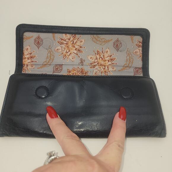 Hobo International Wallet Black  Embossed Quilted Leather Trifold - Picture 10 of 13